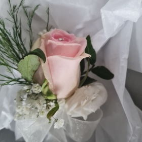 Corsage
